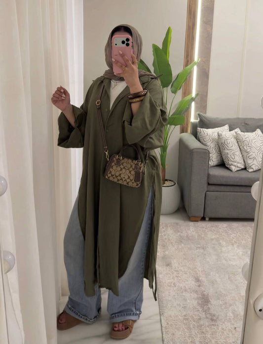 بدلة مخططة