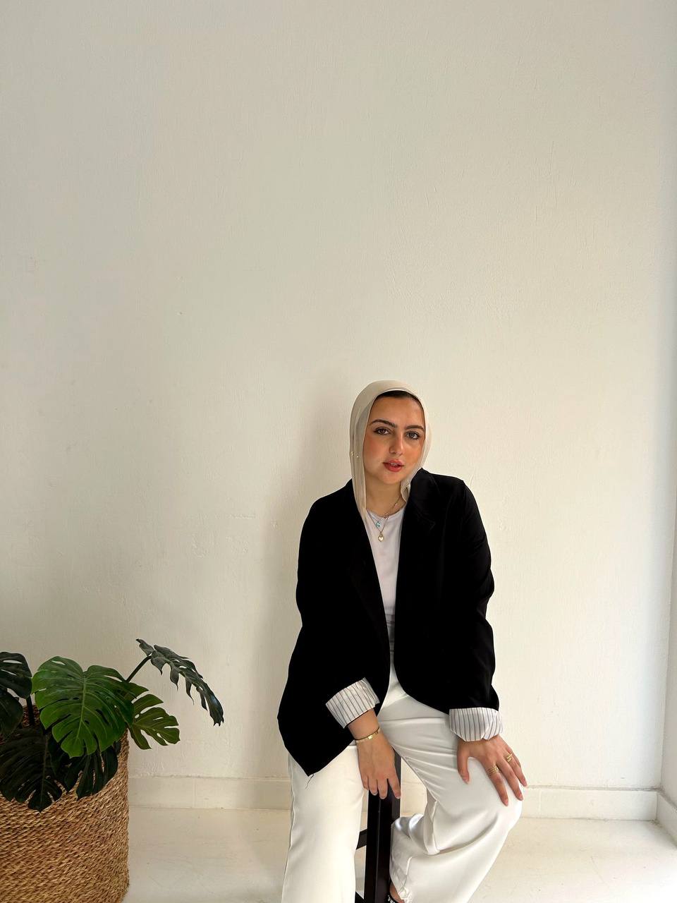 بليزر روزالين - أسود