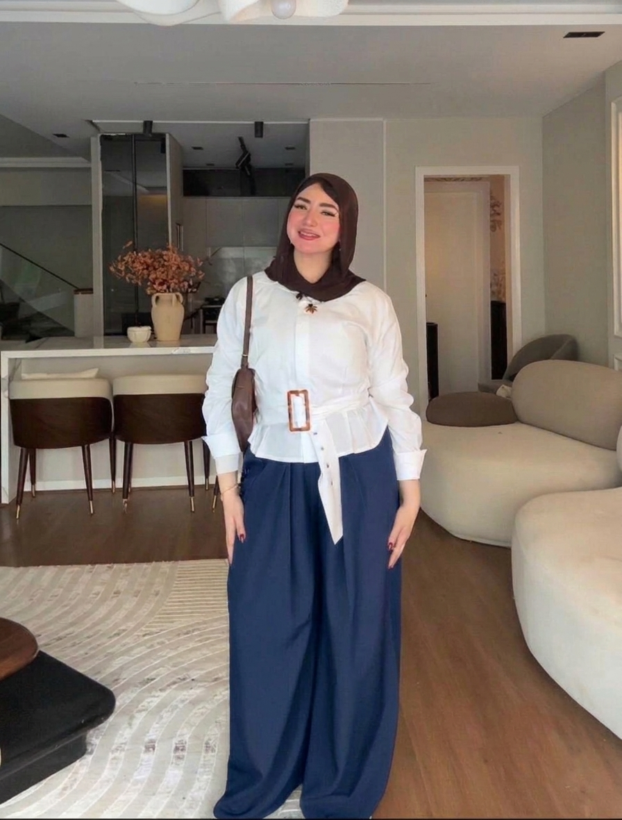 بدلة مخططة