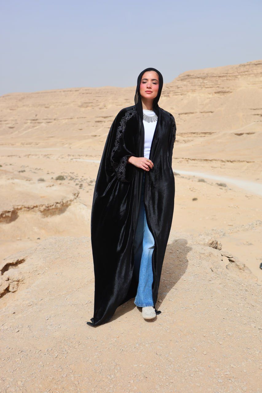 Layal Abaya