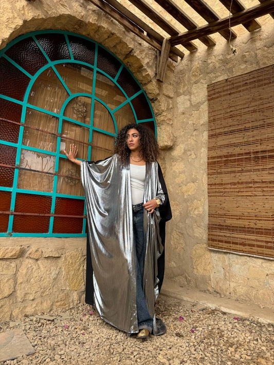 عباية معدنية